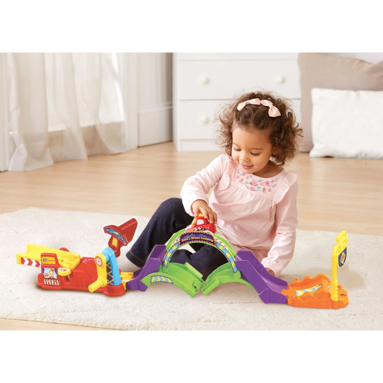 Vtech Toet Toet Auto Race & Stunt Looping set van 1