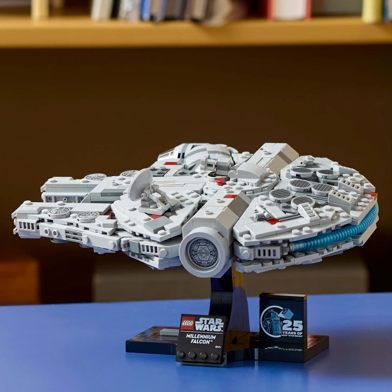 LEGO Star Wars Millennium Falcon Bouwset - 1 stuk