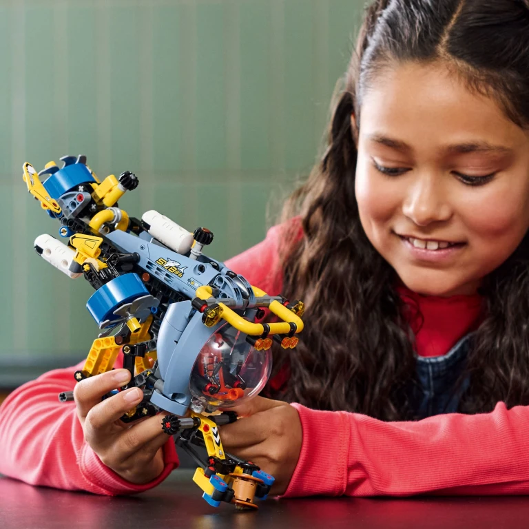 LEGO Technic Onderzeeër Diepzeeonderzoek - 1 stuk