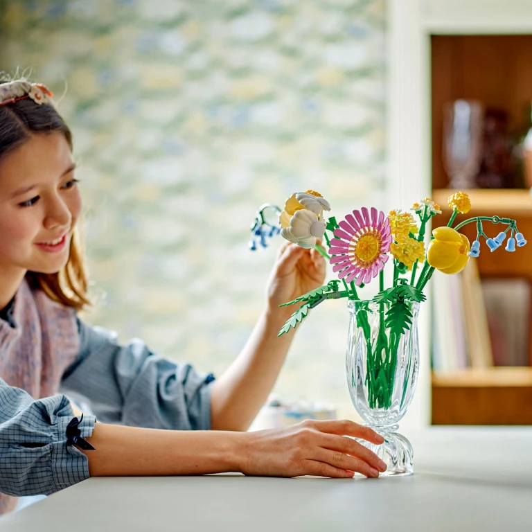LEGO Botanicals Bouwset Klein Zomers Boeket - 1 stuk