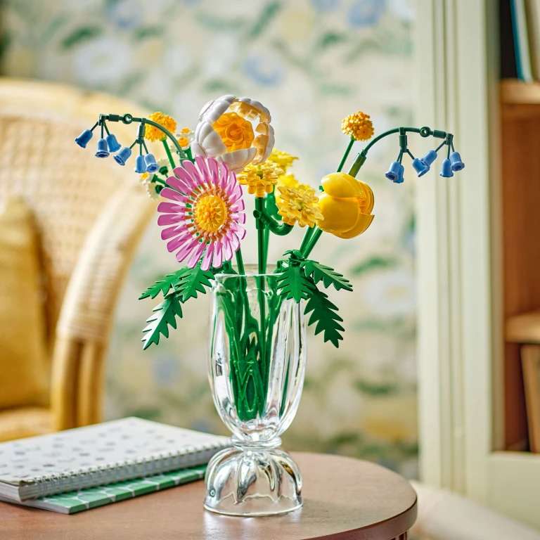 LEGO Botanicals Bouwset Klein Zomers Boeket - 1 stuk