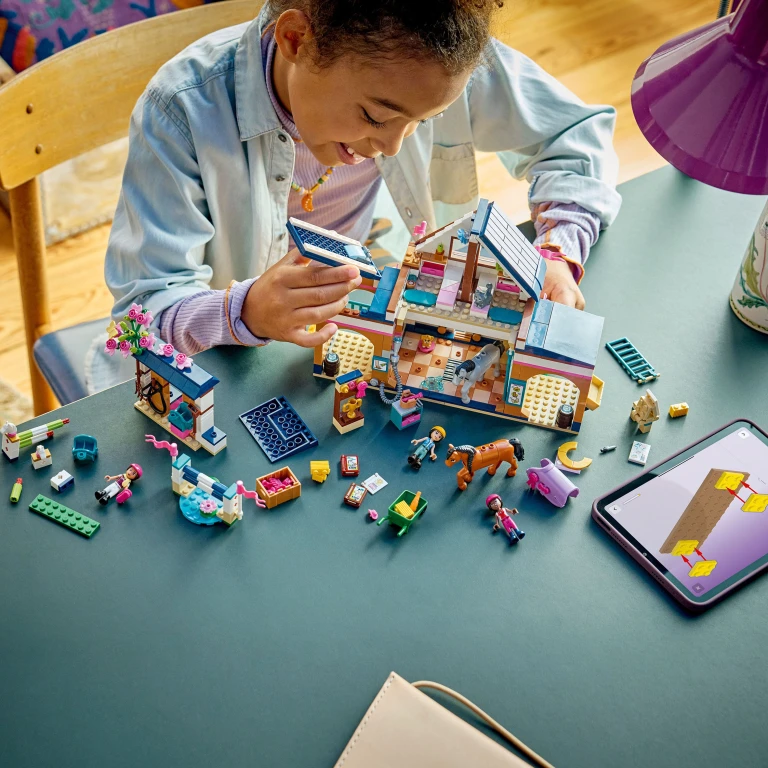 Lego Friends Paardenstal en Manege Bouwset - 1 stuk