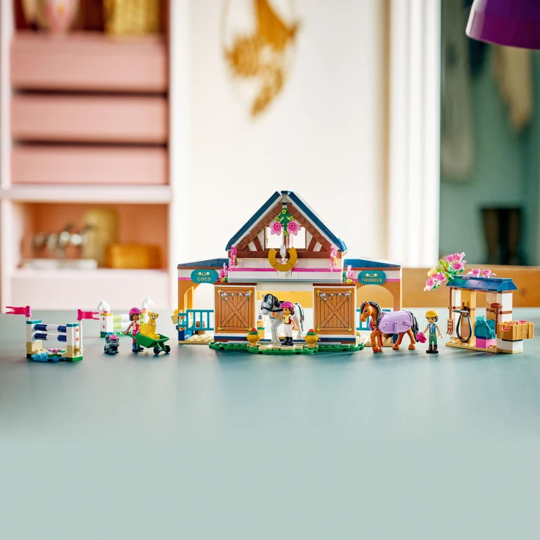 Lego Friends Paardenstal en Manege Bouwset - 1 stuk