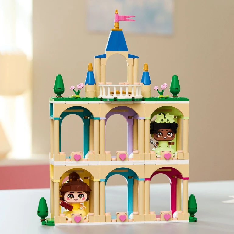 LEGO Disney Princess Mini Belle en Tiana Bouwset met Kasteel - 1 stuk