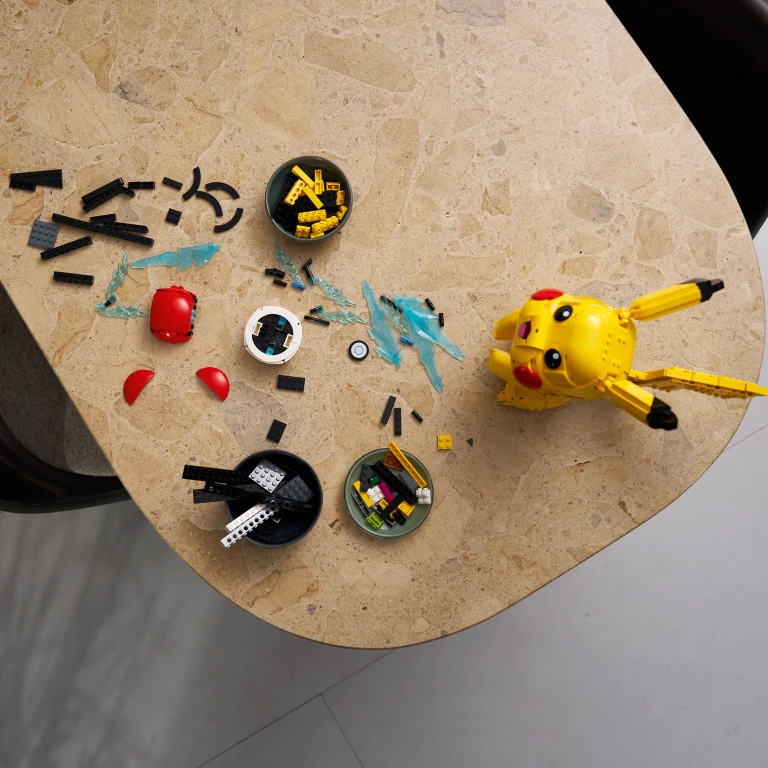 LEGO Pokémon Bouwset Pikachu en Pokéball - 1 stuk