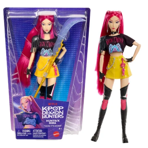 K-Pop Fashion Doll Mira