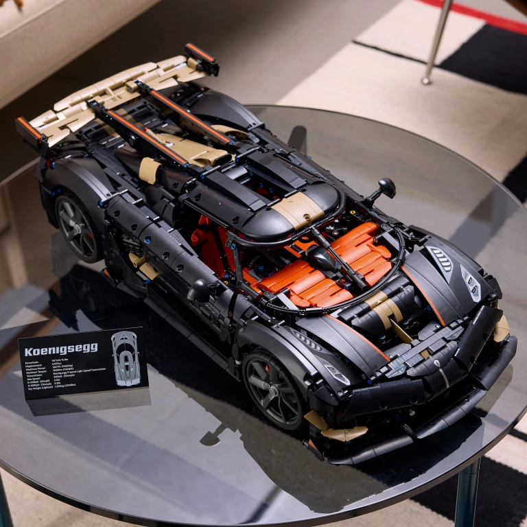 LEGO Technic Koenigsegg Sadair's Spear Modelauto 1 stuk