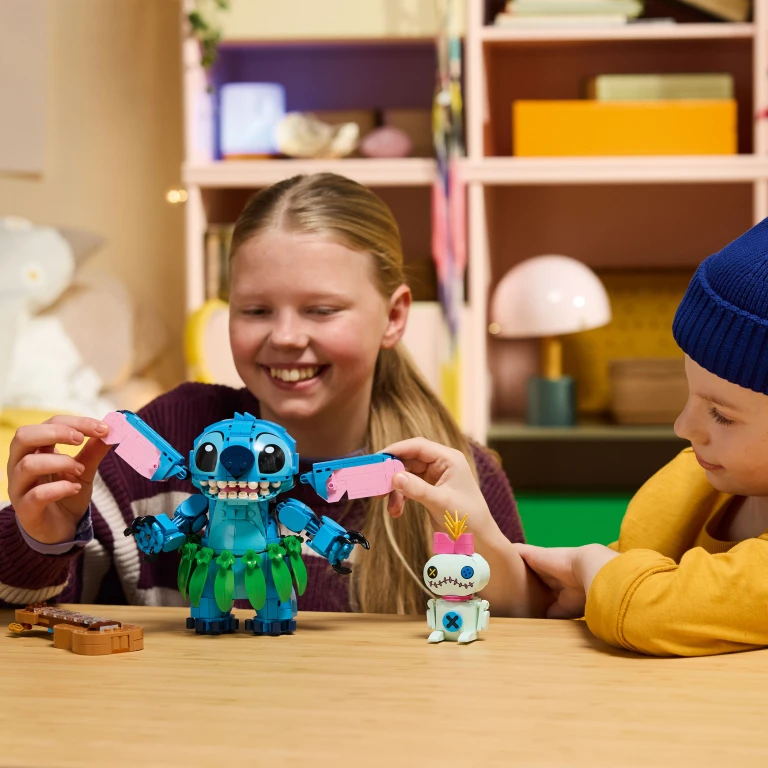 Lego 43296 Disney Classic Stitch en Scrump