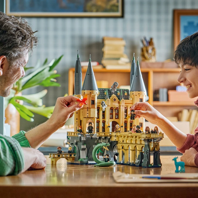 LEGO Harry Potter Bouwset Kasteel Zweinstein Oostvleugel