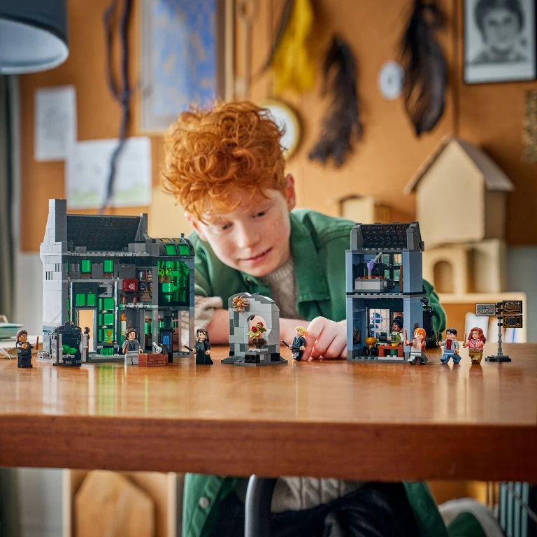 Lego 76471 Harry Potter Tovenaarswinkels