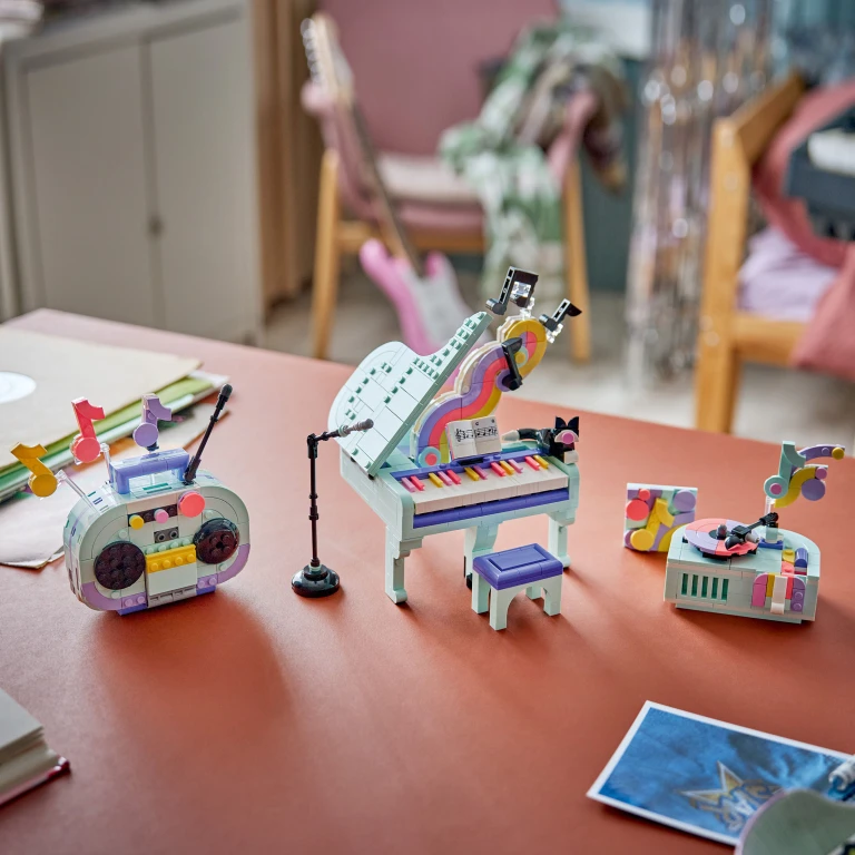 Lego 31392 Creator Piano met Kat