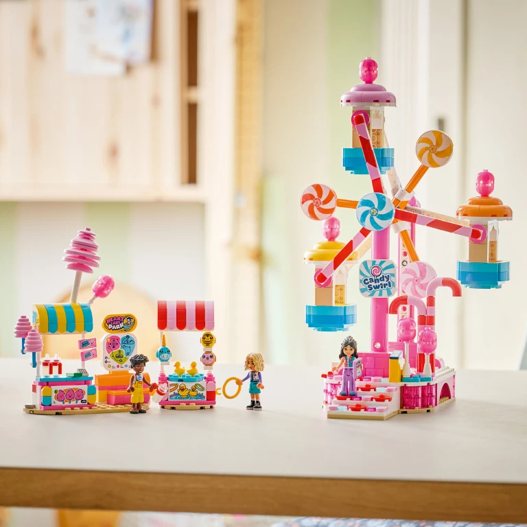 LEGO 42700 Friends Reuzenrad Snoep en Cupcakes