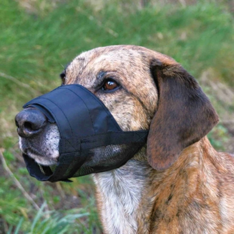 Trixie hond muilkorf polyester met gaas inzet zwart L-XL 1 stuk