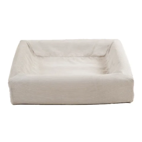 BIA BED RIB HOES HONDENMAND ZAND